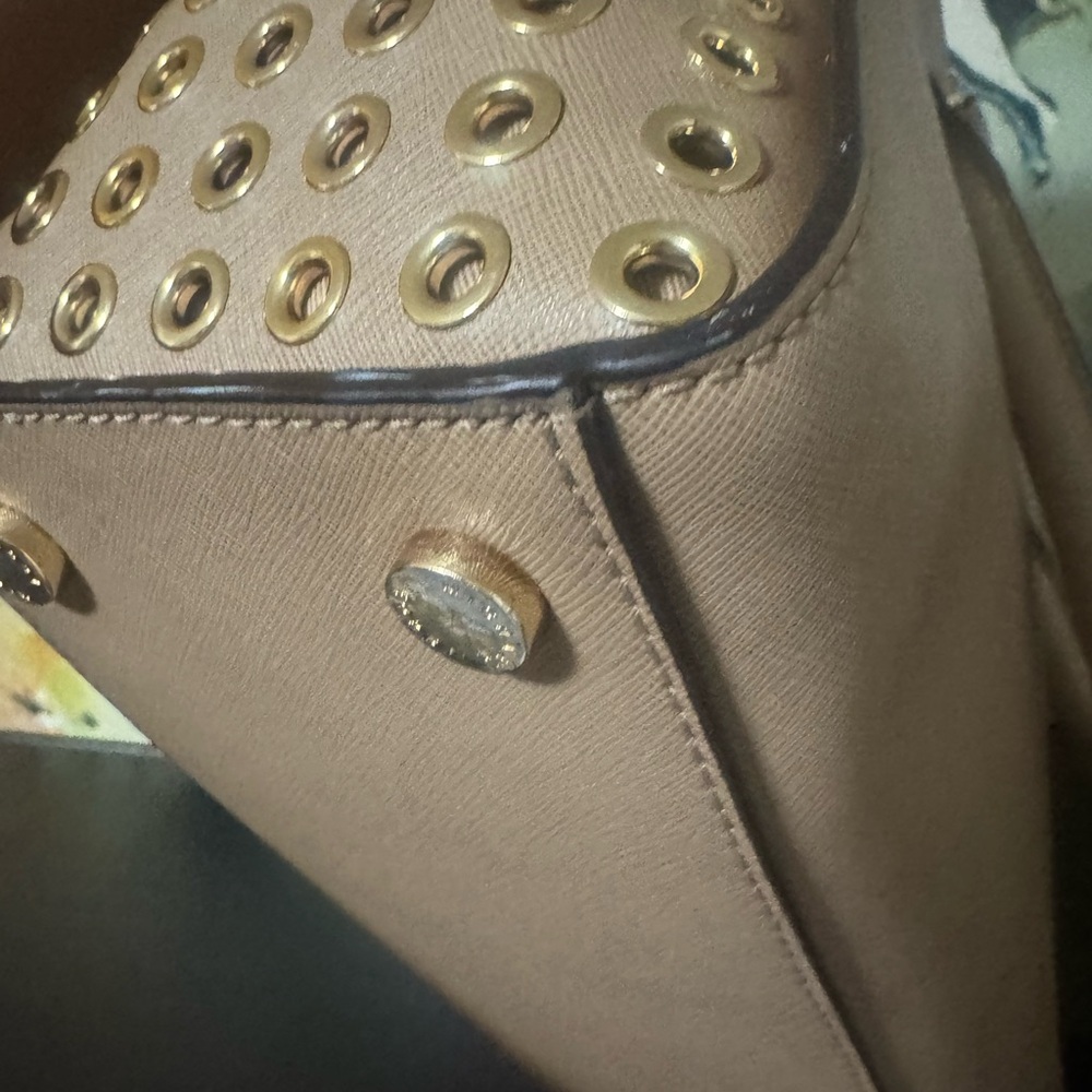 Michael Kors Beige Satchel with Gold Accents - Picture 6 of 11